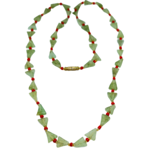 Monkvilla Dainty Green Stone Necklace with Red and Yellow Spacers